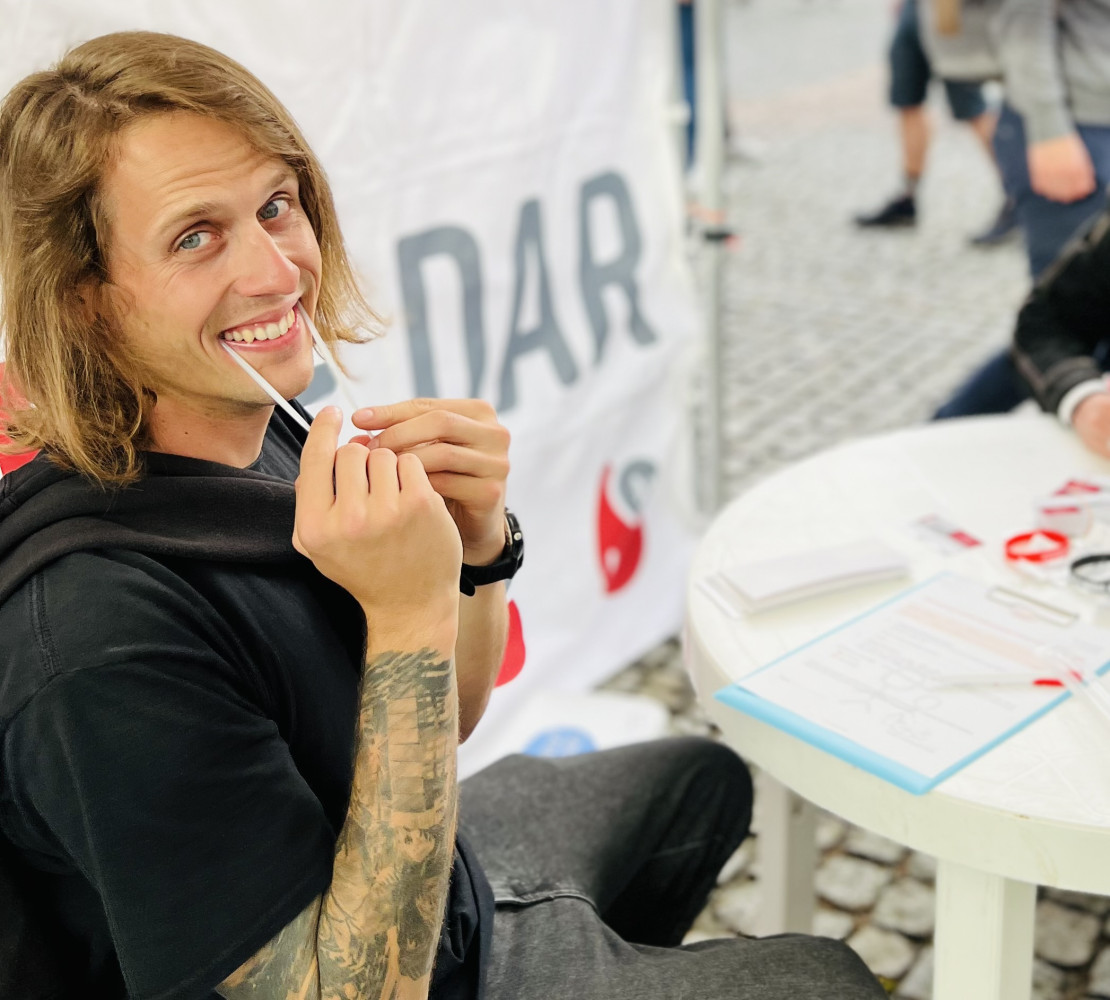 Organizujeme nábory do registru dárců kostní dřeně a šíříme osvětu mezi mladými lidmi